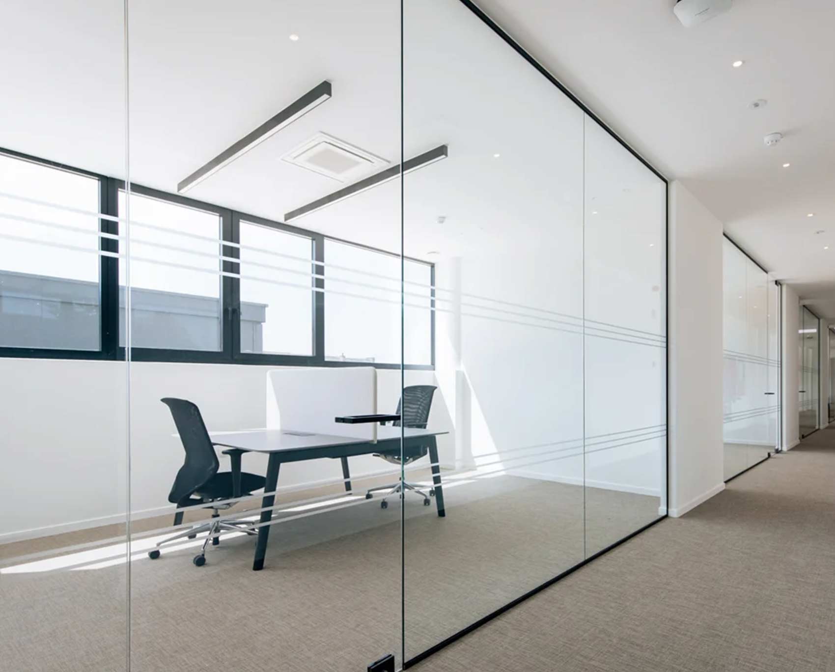 Air Energie, Installation de pac, chauffage / climatisation en bureaux et entreprise, Bordeaux, Libourne et Mâcon.