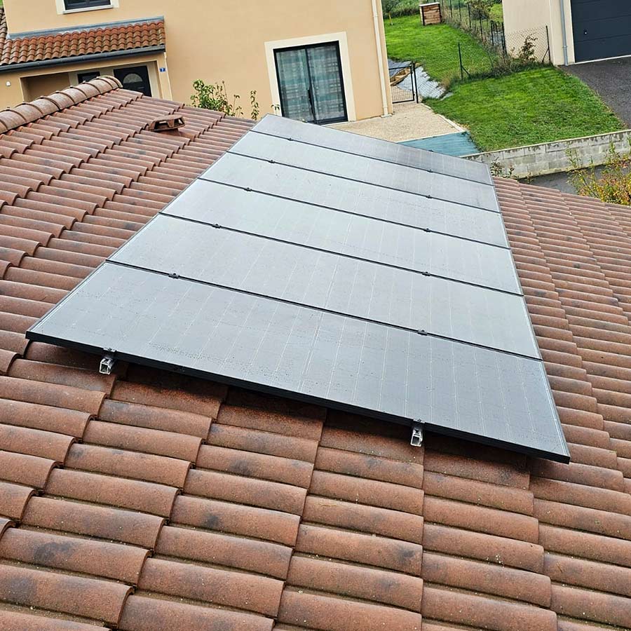 Panneaux solaires à Chalon-sur-Saône, installation photovoltaïque, détail du projet en 3kWc en maison individuelle plain-pied