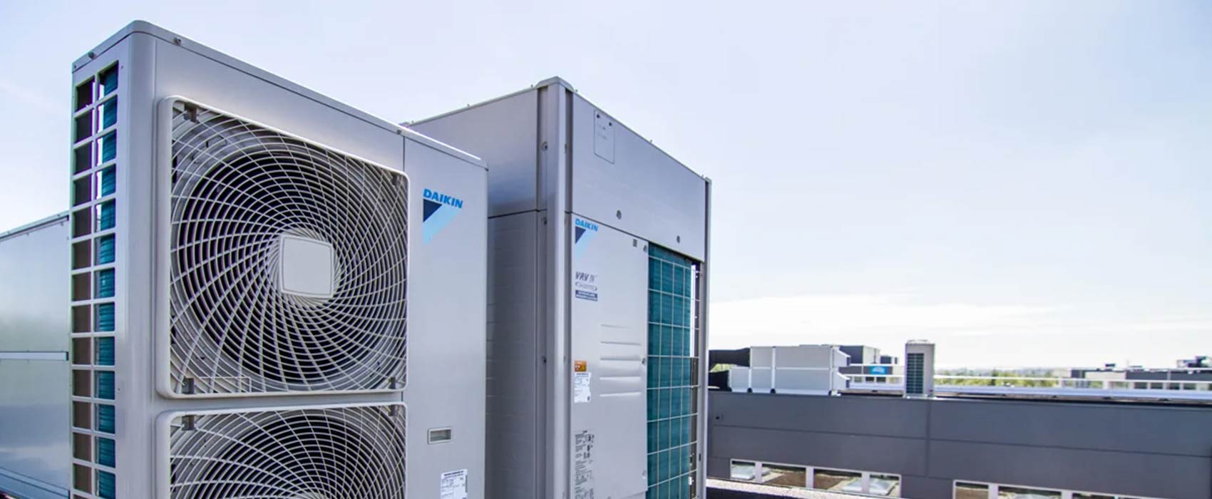 Air Energie, installateur Daikin pour pompe à chaleur et climatisation Bordeaux, Lyon, Clermont-Ferrand.